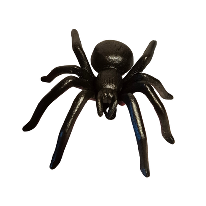 Gusseisen-Spinne – originelle Deko zum Aufhängen