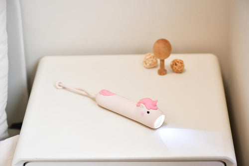 Einhorn Taschenlampe mit Akku - wiederaufladbares LED-Gadget mit 2 Lichtmodi